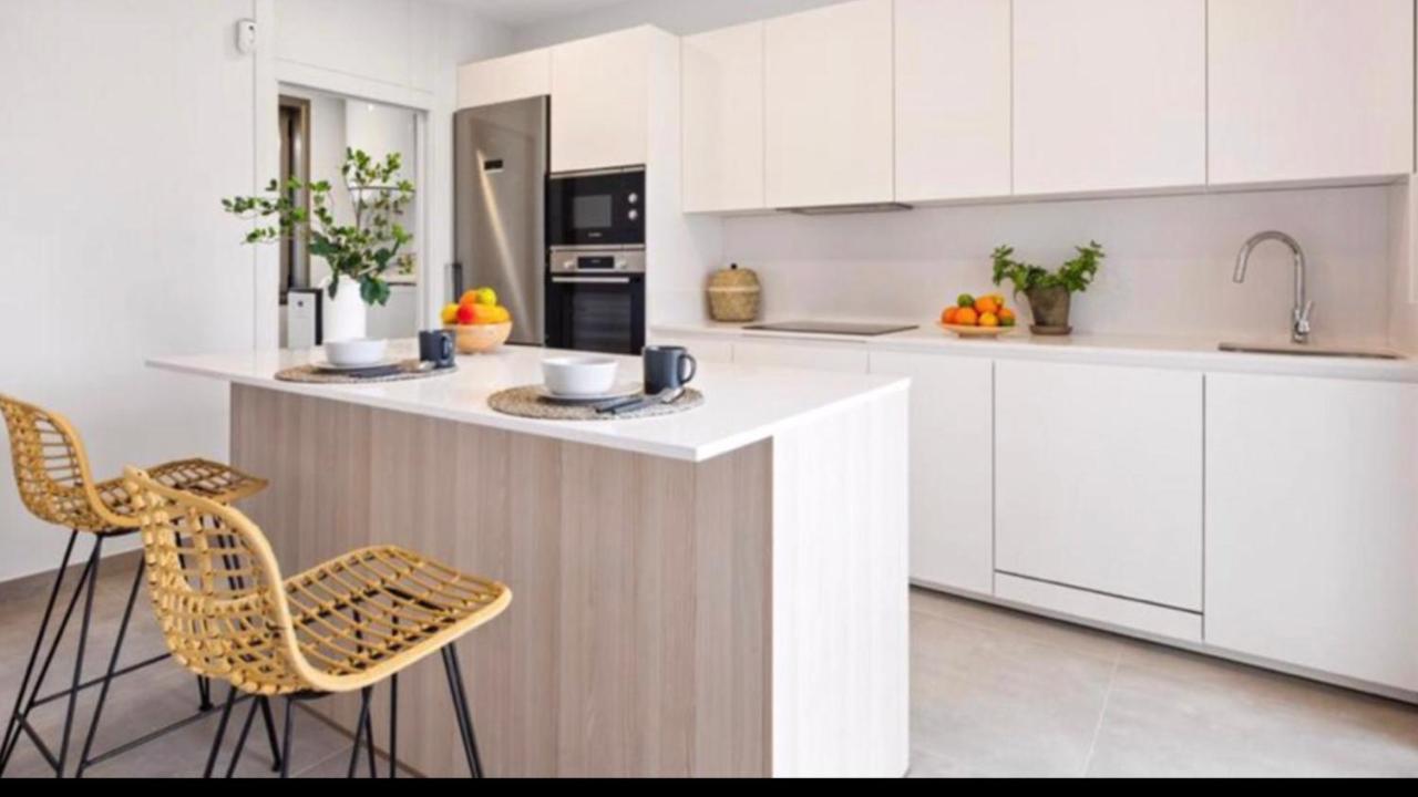 Golf Tenerife South XX Wheel Accessible Shower XX Free Wifi XX Private Pool 30 Degrees XX Two Terraces 30M2X60M2 Xxfree Parking XX Mountain View XX Flatscreen 65 Inch XX 圣米格尔德阿沃纳 外观 照片
