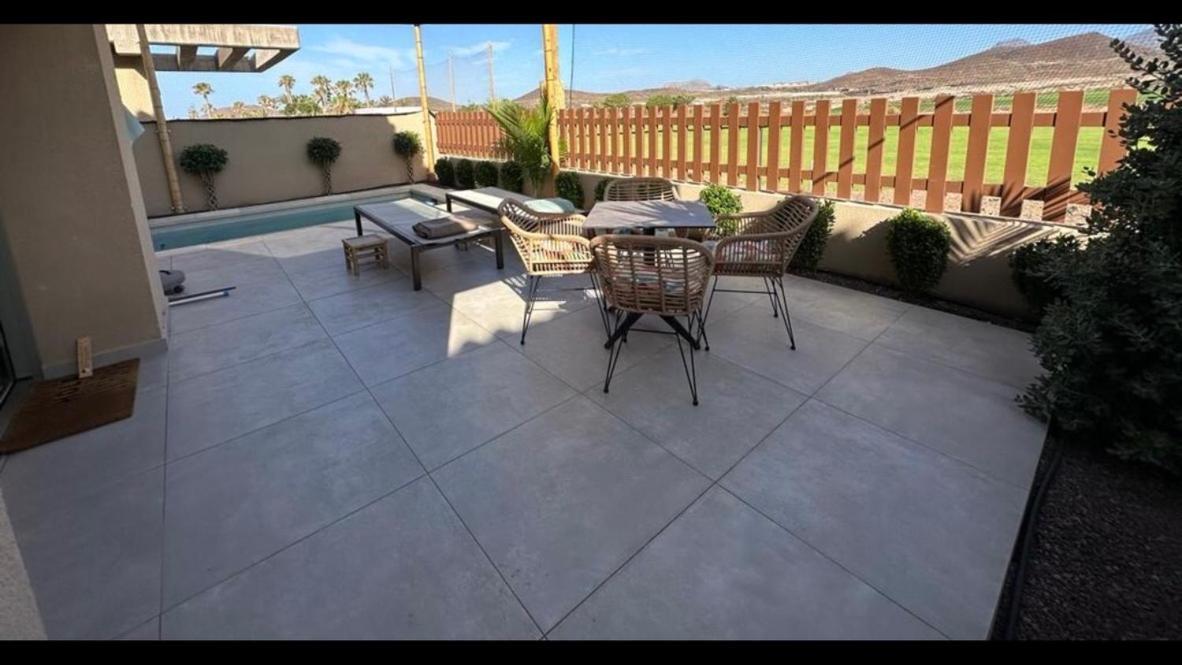 Golf Tenerife South XX Wheel Accessible Shower XX Free Wifi XX Private Pool 30 Degrees XX Two Terraces 30M2X60M2 Xxfree Parking XX Mountain View XX Flatscreen 65 Inch XX 圣米格尔德阿沃纳 外观 照片